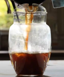 Pour the hot sugary concentrate into a 2 quart pitcher