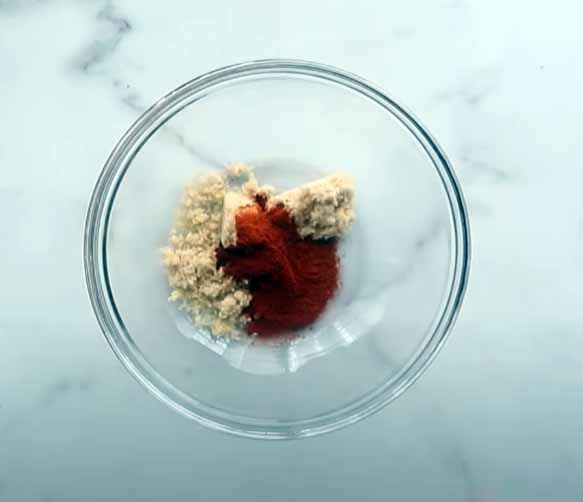 Homemade Copycat Texas Roadhouse Steak Rub ingredients